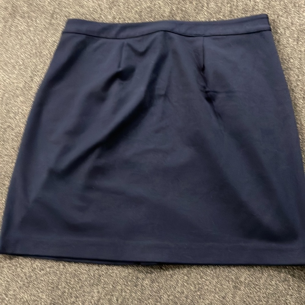 Tommy Hilfiger skirt. Size XL - Picture 4 of 5
